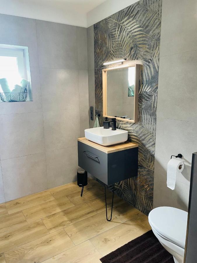 M.F. Apartment ซนอยโม ภายนอก รูปภาพ
